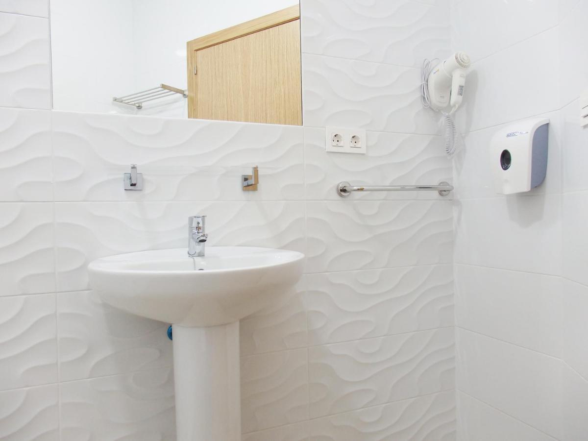 Hostal Montemayor Moguer Eksteriør billede